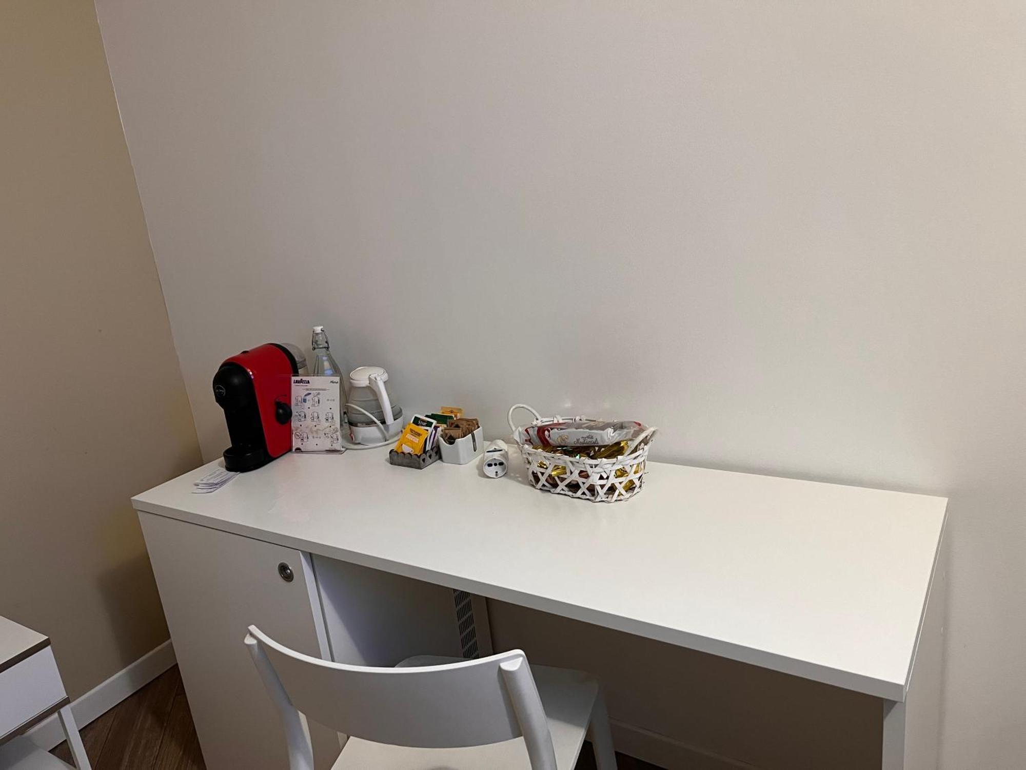 B&B Via Fontana Milano Eksteriør bilde